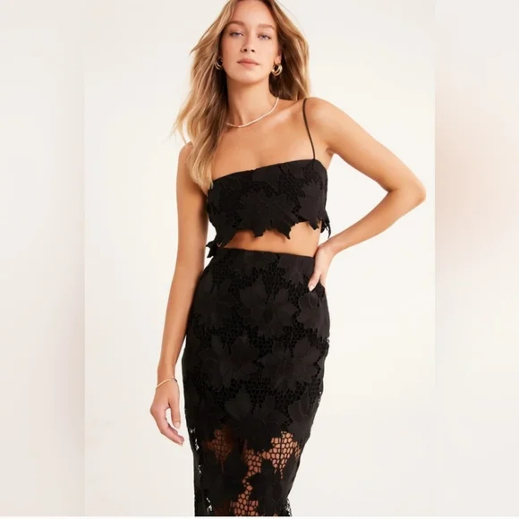 Rumer the Label Tropez Black Crop Top Camisole with Asymmetrical Lace Trim - Picture 3 of 8